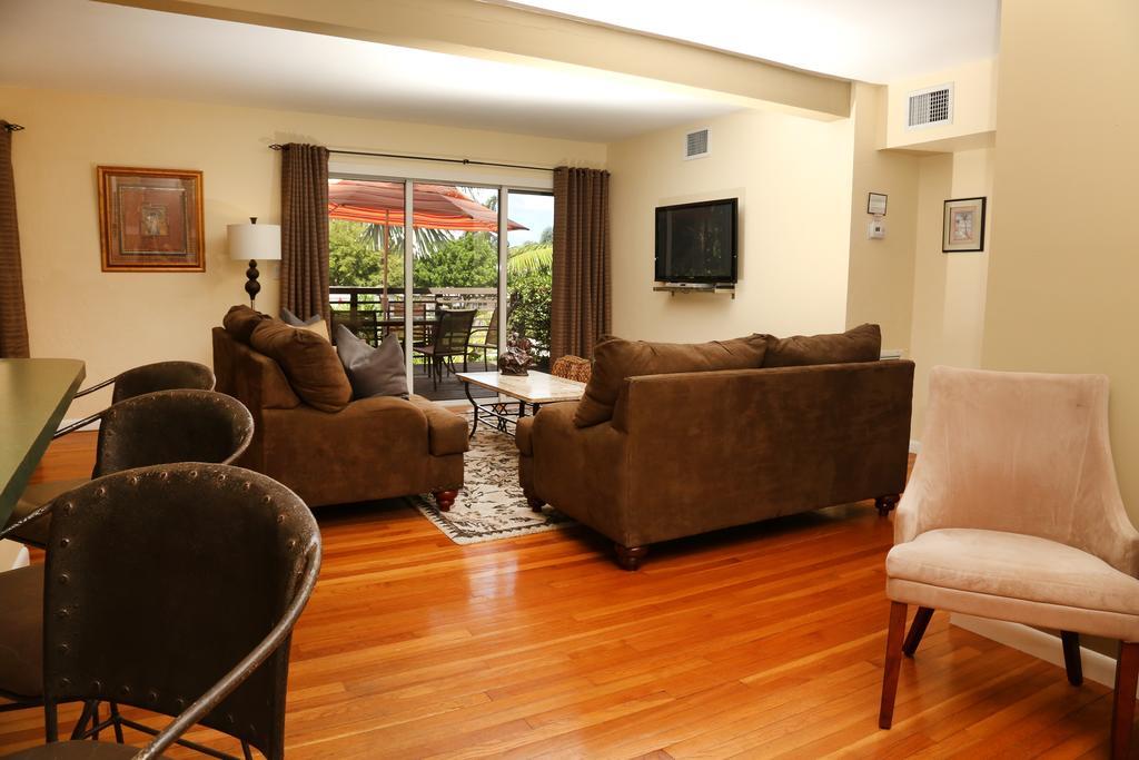 The Cabanas Guesthouse & Spa - Gay Resort Catering To Gay Men Oakland Park Εξωτερικό φωτογραφία